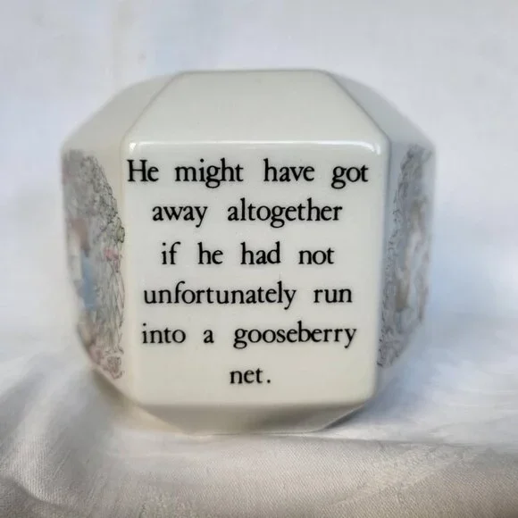 Peter Rabbit Coin Bank - Picture 6 of 12